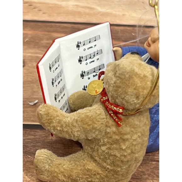 1995 HALLMARK KEEPSAKE ORNAMENT QX5259 BEVERLEY & TEDDY BEAR SINGING CAROLS - Picture 9 of 11